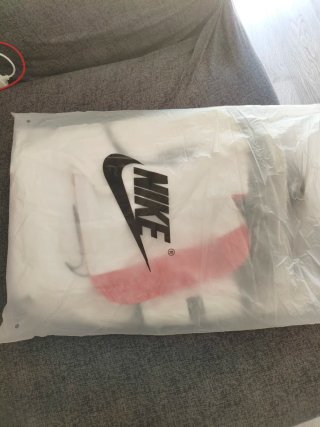 Mochila Nike Elite Negra y Dorada