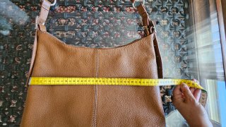 Bolso de piel marrón