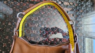 Bolso de piel marrón