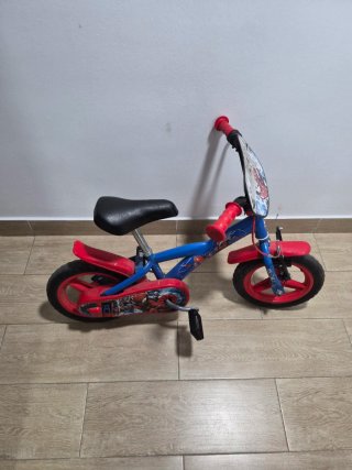 Bicicleta Spiderman Roja y Azul