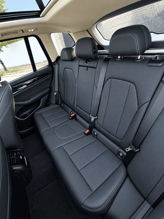 BMW X3 sDrive18d xLine 2023 Con4 Neumáticos nuevos