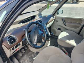 Citroen xara picaso 2004