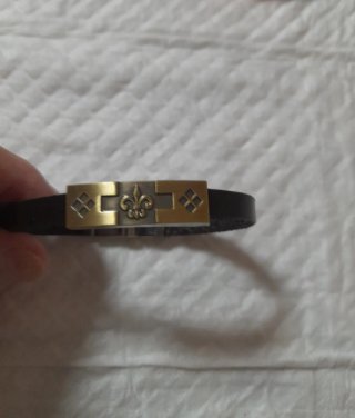Colgantes, Pulseras y Amuletos