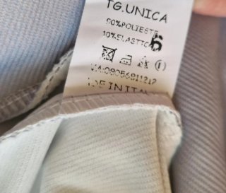 Tuta donna leggera grigia con scritte nere