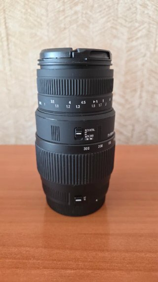 Objetivo Sigma 70-300mm Canon