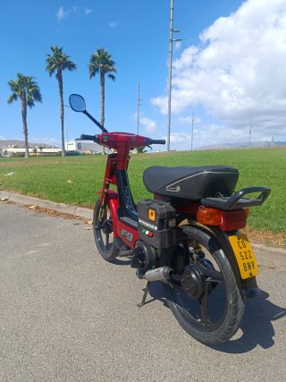 Vespino F9 Roja