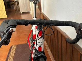 Bicicleta de carretera carbono OLMO