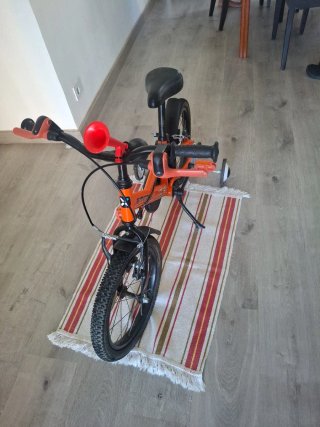 Bicicleta infantil B'TWIN rodado 16