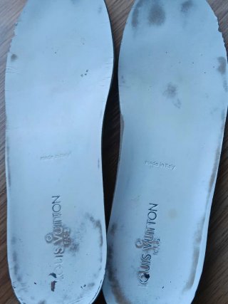 Zapatillas Louis Vuitton rojas y blancas