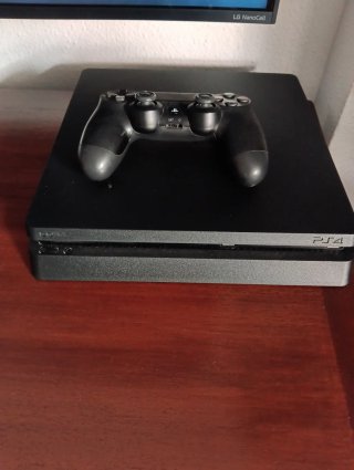 Consola PS4 500G Negra Hen versión 12:50