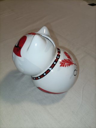 Hucha gato