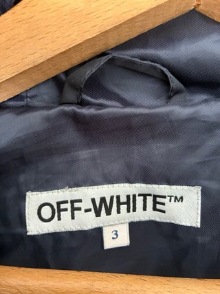Chaqueta cortavientos Off-White x Moncler