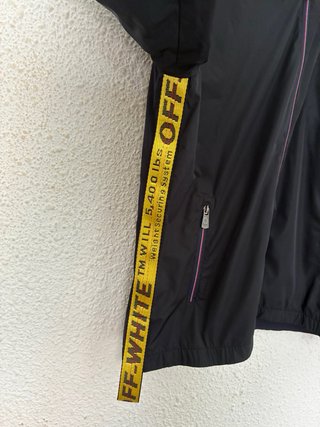Chaqueta cortavientos Off-White x Moncler