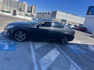 Lexus IS 2010