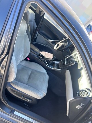 Lexus IS 2010
