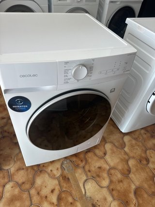 Lavadora Secadora Cecotec 10+7 kg