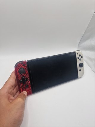 Nintendo Switch OLED 64GB Bianca