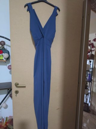 Abito blu con spalline