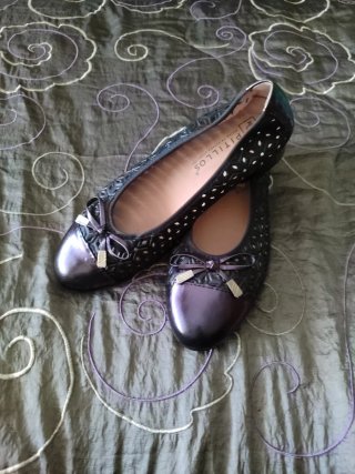 Mocasines Pitillos Negros y Morados
