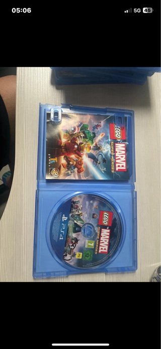 LEGO Marvel Super Heroes per PS4