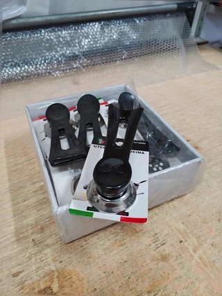 Set 10 Pomelli Universali Per Coperchi Pentole