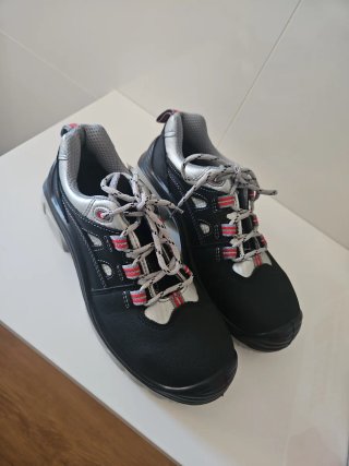 ZAPATOS UPOWER