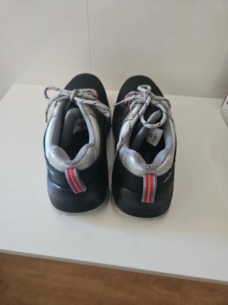 ZAPATOS UPOWER