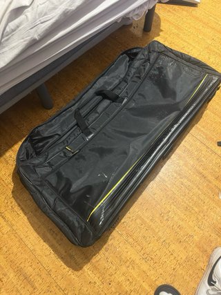 Piano Yamaha PSR-E323 + Maletín