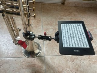 Atril trompeta kindle/ tablet