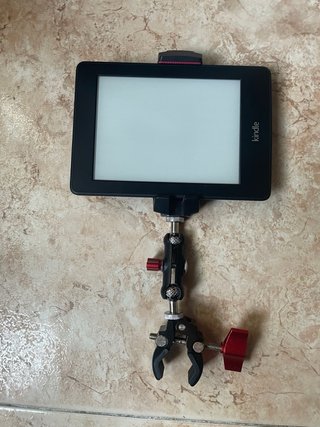 Atril trompeta kindle/ tablet