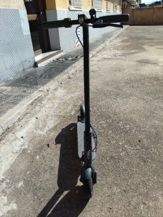 Patinete Eléctrico Xiaomi 3 + Cargador