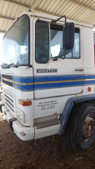 Camión pegaso 1223.20