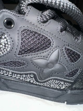 Scarpe Nere + Borsa Marrone