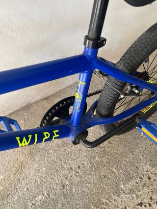 Bicicleta BMX Wipe Azul