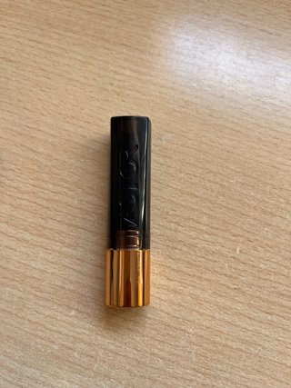 Pintalabios Astor Negro y Dorado Nuevo