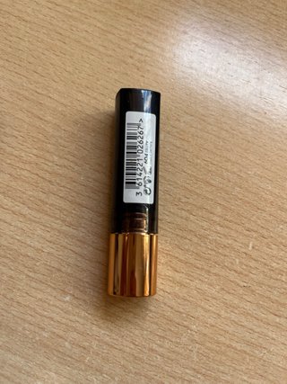 Pintalabios Astor Negro y Dorado Nuevo