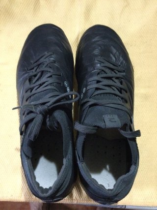 Botas de futbol cesped 39 csasi nuevo