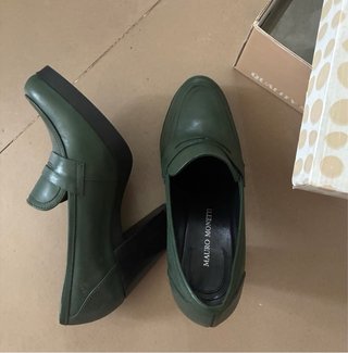 Zapatos Salón Tacón Ancho. Mauro Moretti T.36