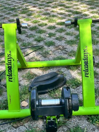 Rullo magnetico per bici