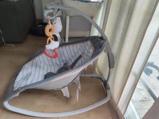 Mecedora para bebé Ingenuity