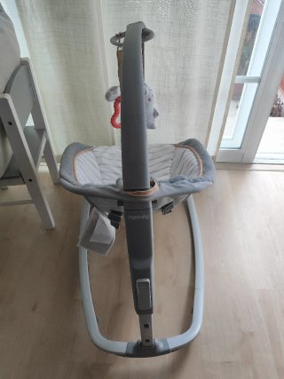 Mecedora para bebé Ingenuity