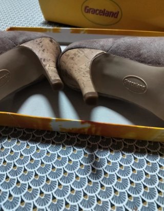 Zapatos tacón beige T.38