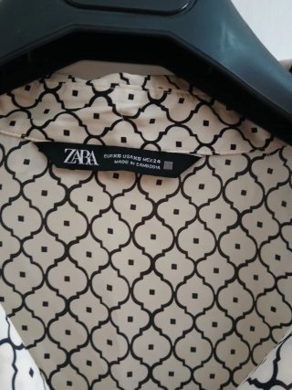 Camicia Zara fantasia geometrica taglia S