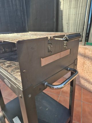Barbacoa/parrilla y brasero/fogonero