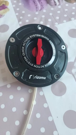 Tapón Depósito Rizoma Honda CBR 1000 RR