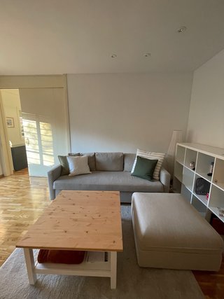 Sofá Cama 3 Plazas + Reposapiés beige