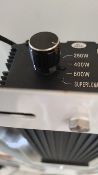 Equipo cultivo 4 focos LED completo 750w