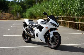 Yamaha R6