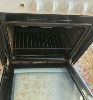 Vitrocerámica y horno Teka blanco