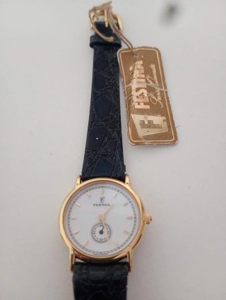 Reloj Festina Dorado y Negro